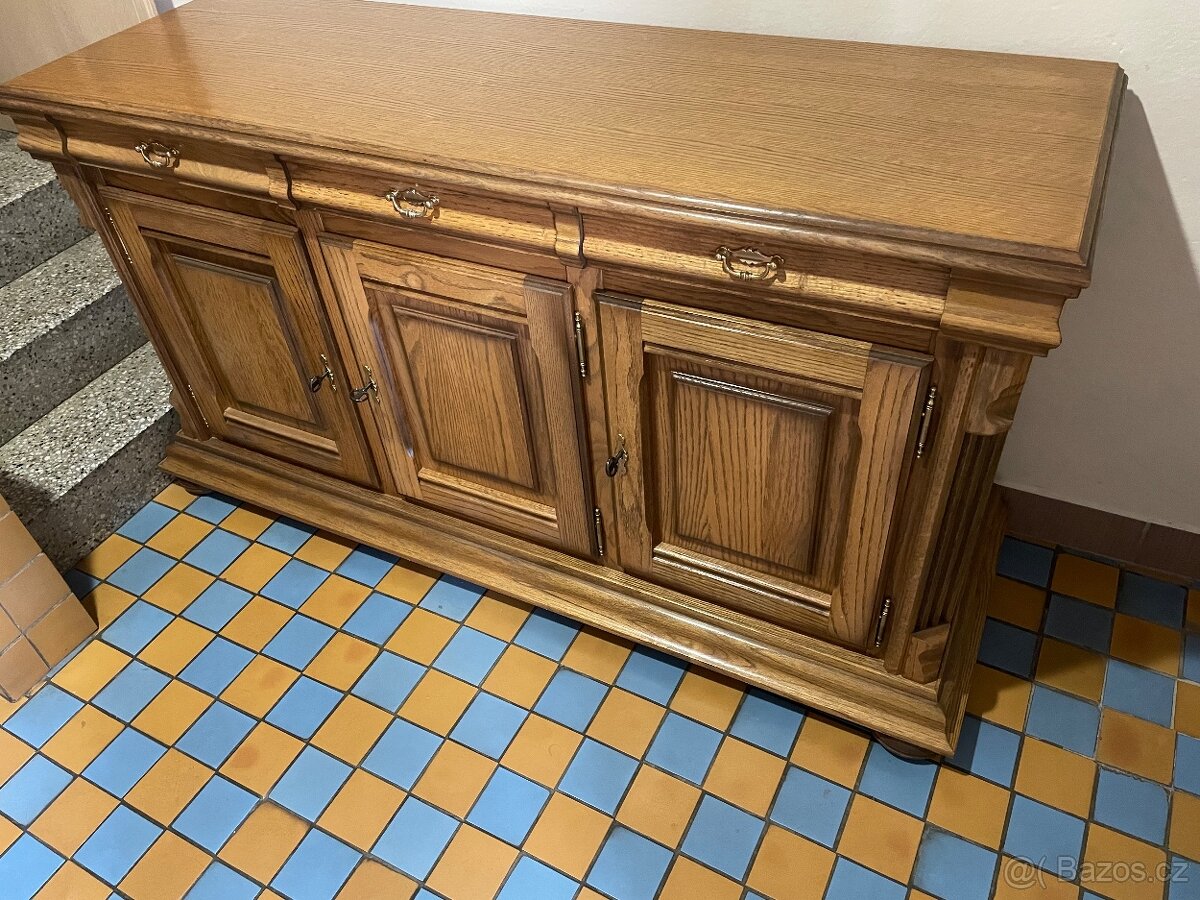 Rustikální komoda - 4