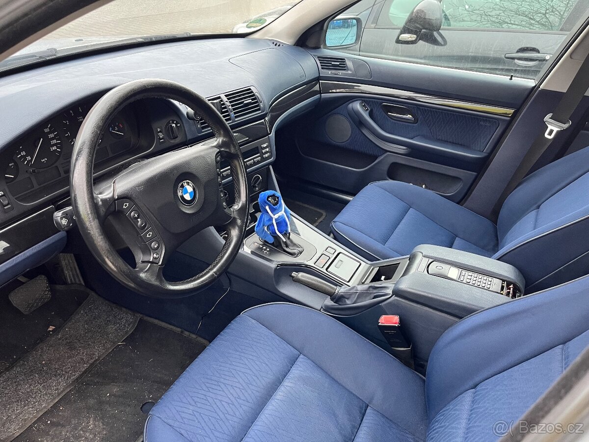 Bmw e39 520i 125kw sedan - 4
