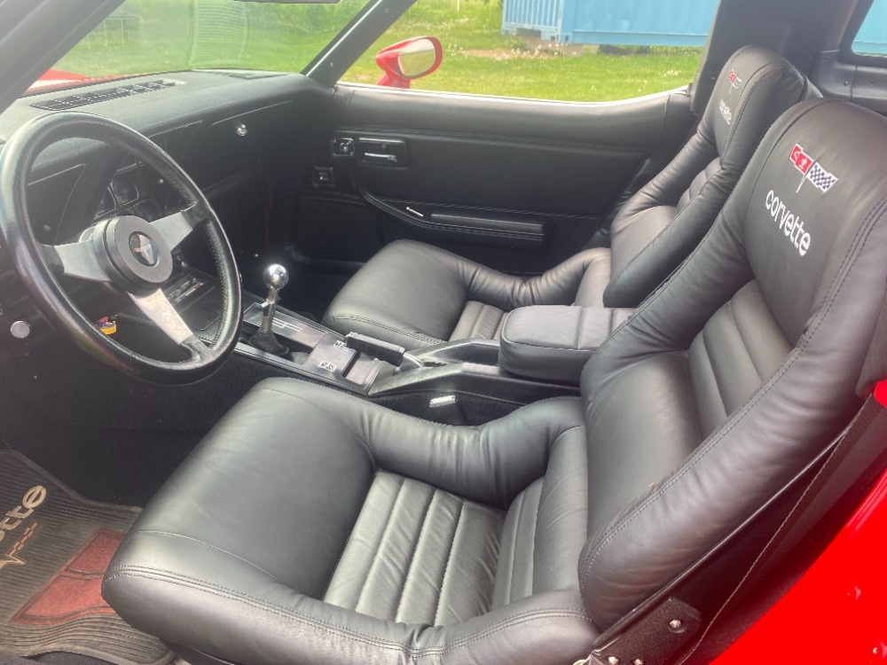 CORVETTE c3 - 4