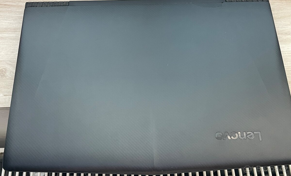 Lenovo Legion Y520 - Herní notebook - 4