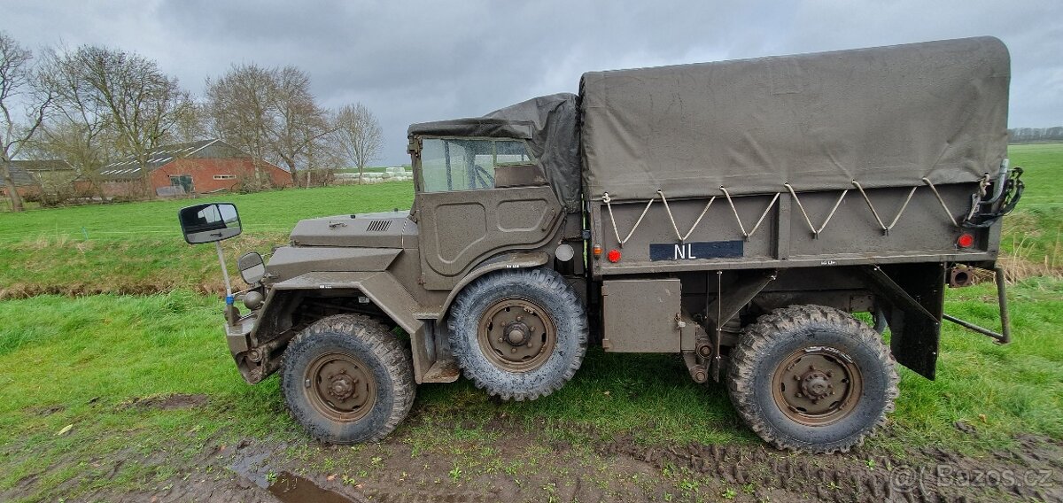 DAF YA 126