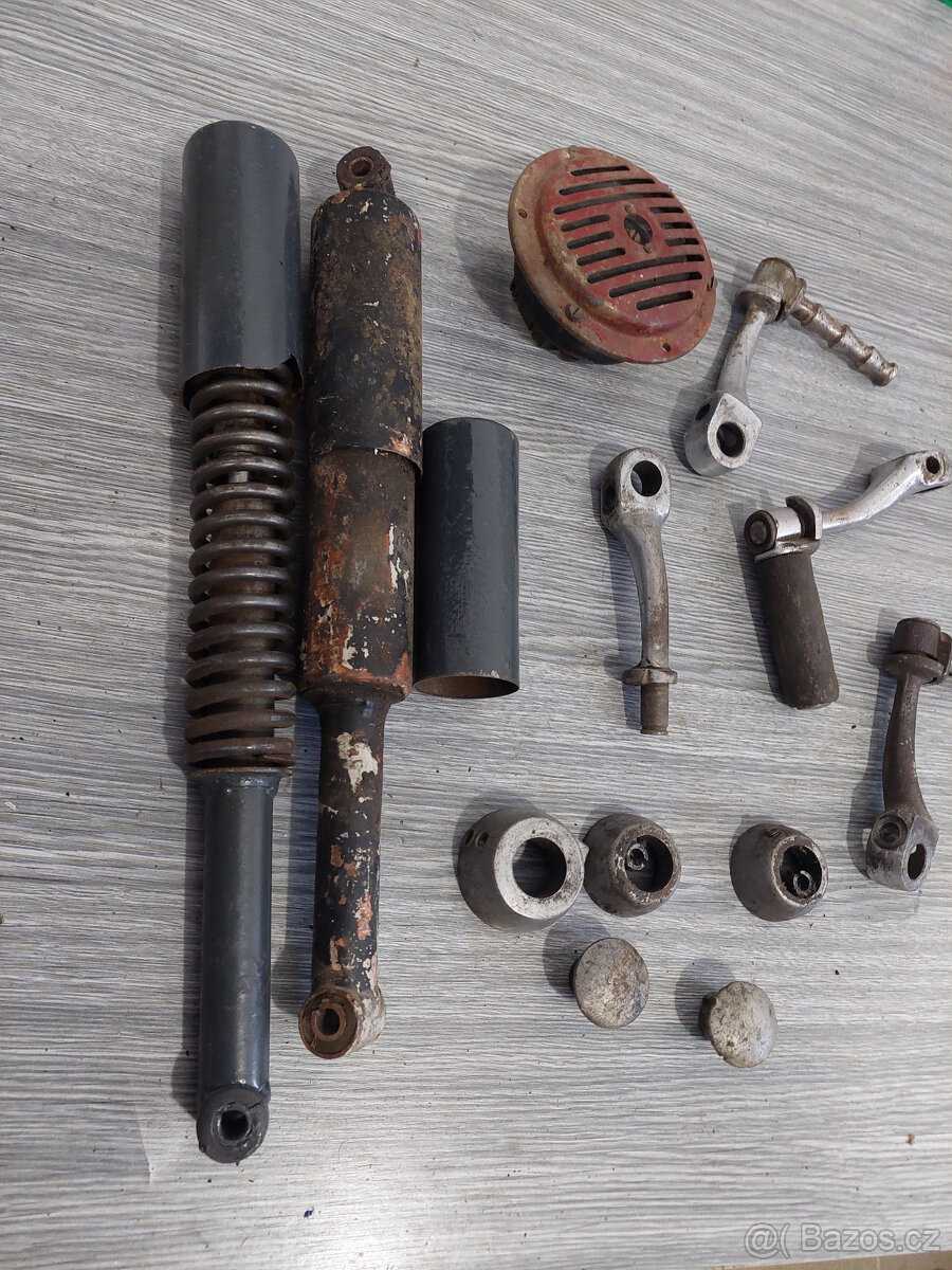 Jawa 50 pionyr, mustang, parez - dily - 4