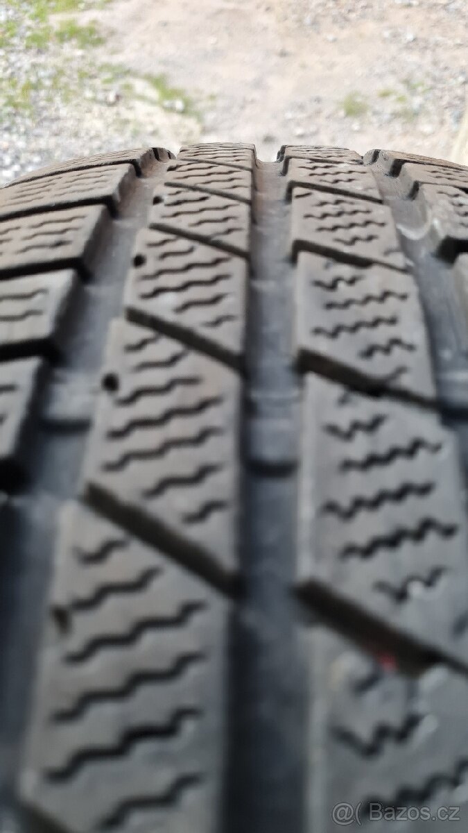 4x zimní pneu 195/70 R16 94H - 4