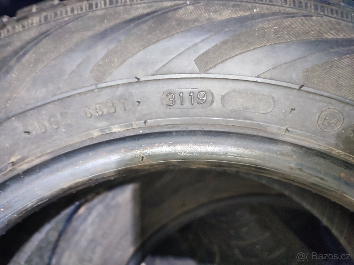 Zimni Nokian 165/70 R14 - 4