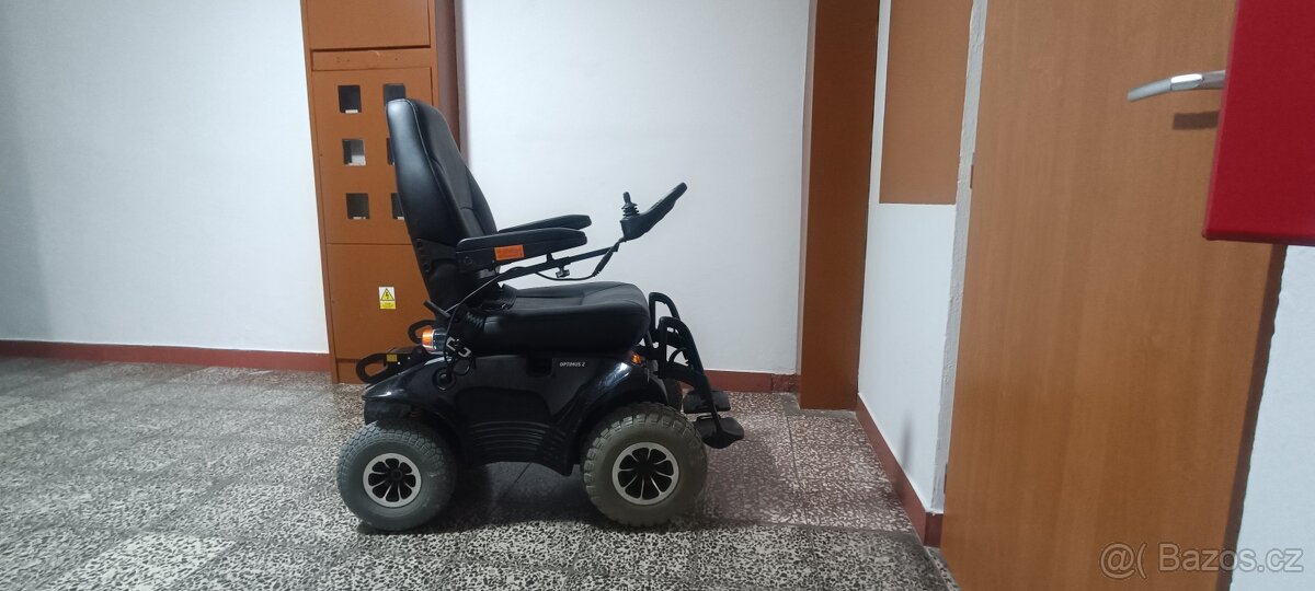 Invalidní elektrický vozík Meyra Optimus 2. - 4