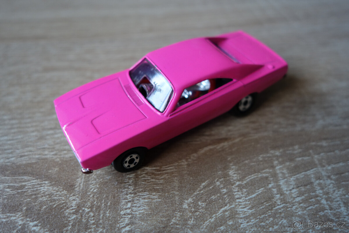 Matchbox Superfast No. 70 Dodge Charger - 4