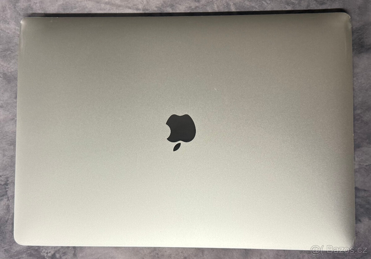 Apple Macbook Pro 15" 2016 i7/16GB/512GB - 4