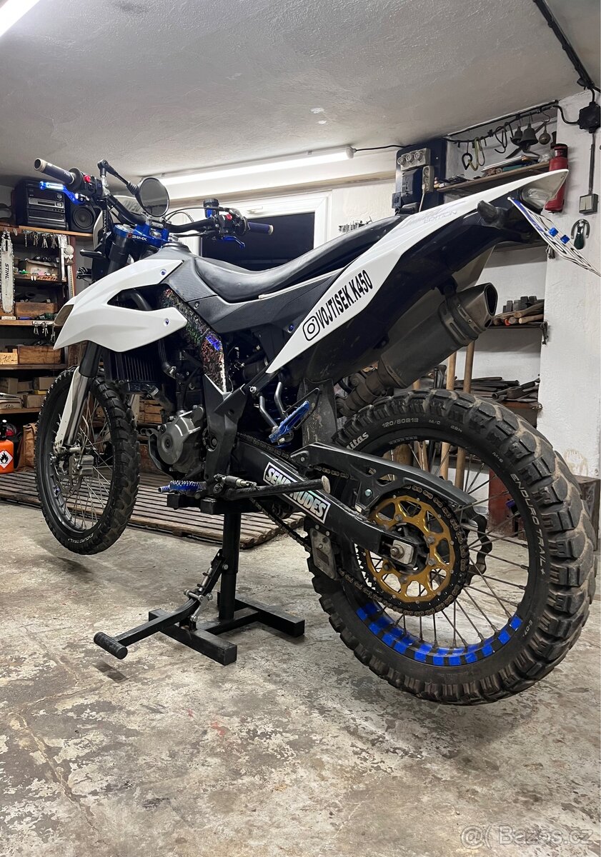 UM DSR 125 EX 2022 - 4