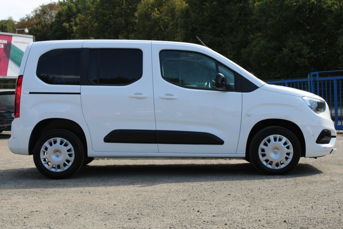 Opel Combo 1,5 CDTI ČR,1.MAJ,DPH,AUTOMAT,2022 - 4