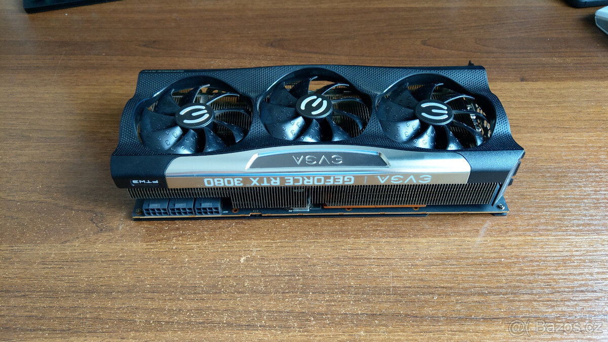 EVGA GeForce RTX 3080 FTW3 Ultra - 4