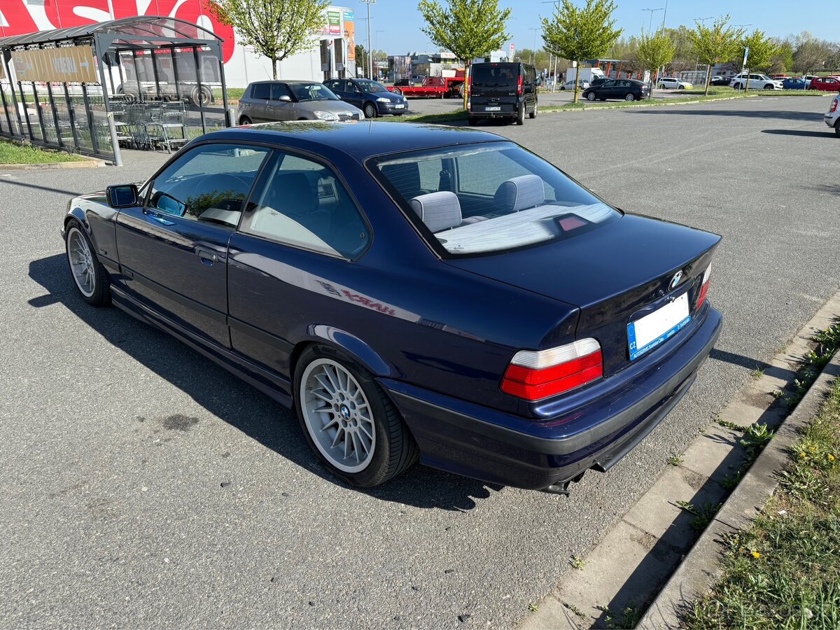 BMW E36 Coupe 320i - 4