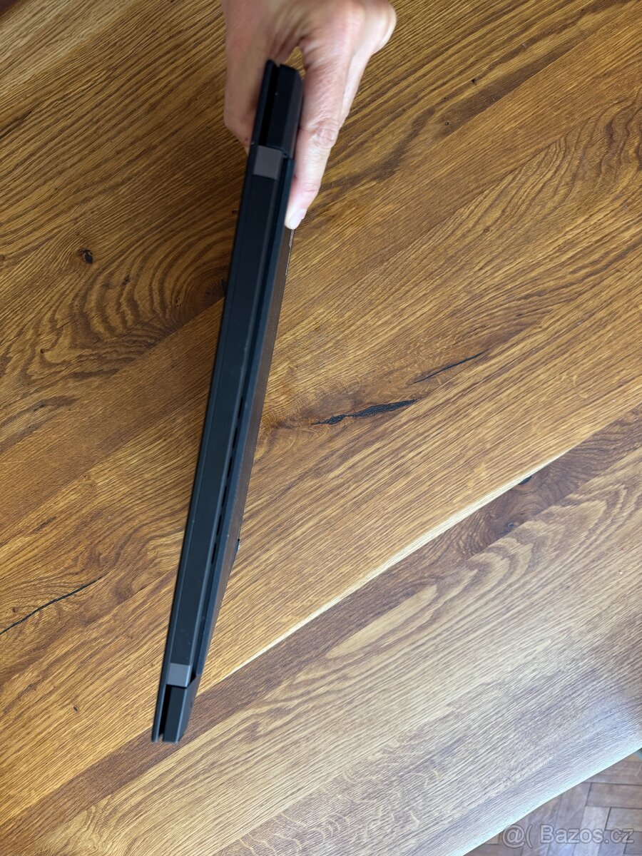 Lenovo ThinkPad X1 14" 4K displej v záruce - 4