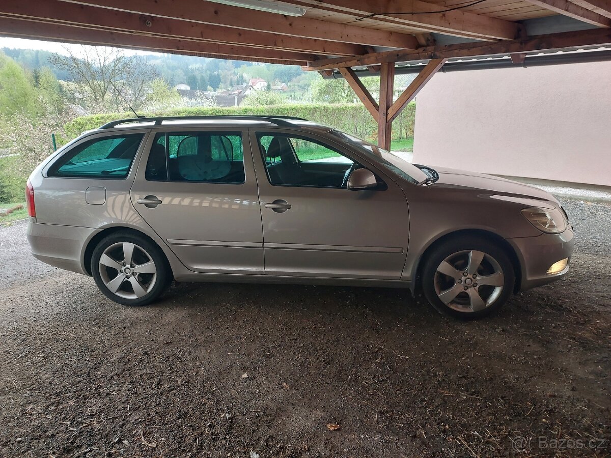 Škoda Octavia combi 1.9TDi 77kw - 4