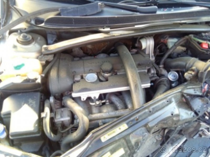 Volvo V70 II 2,3 T5 184Kw 2002 prodám ND - 4