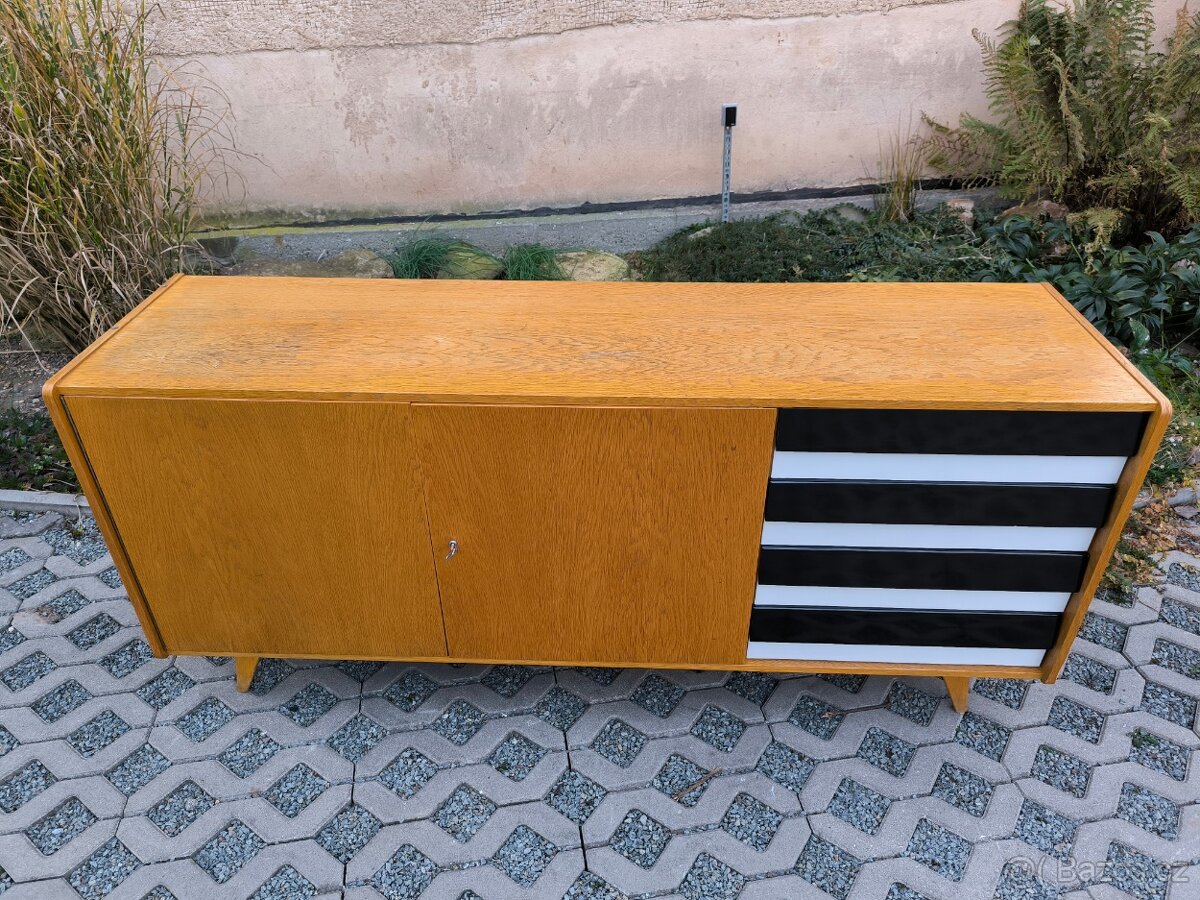 Retro komoda U-460 Jiří Jiroutek - Brusel 60. léta - 4