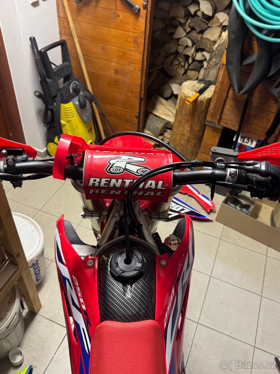 Honda crf 250r - 4