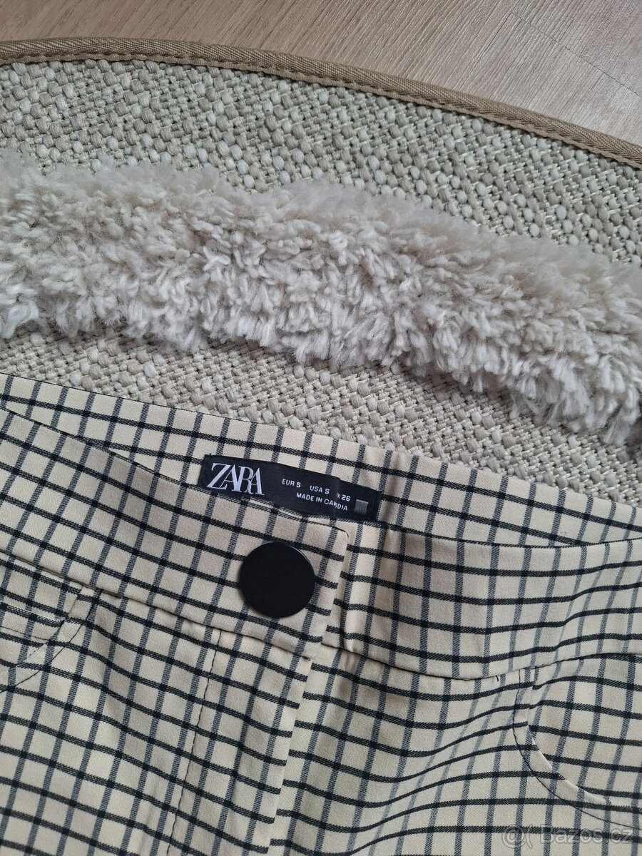 Vzorované kalhoty Zara - 4