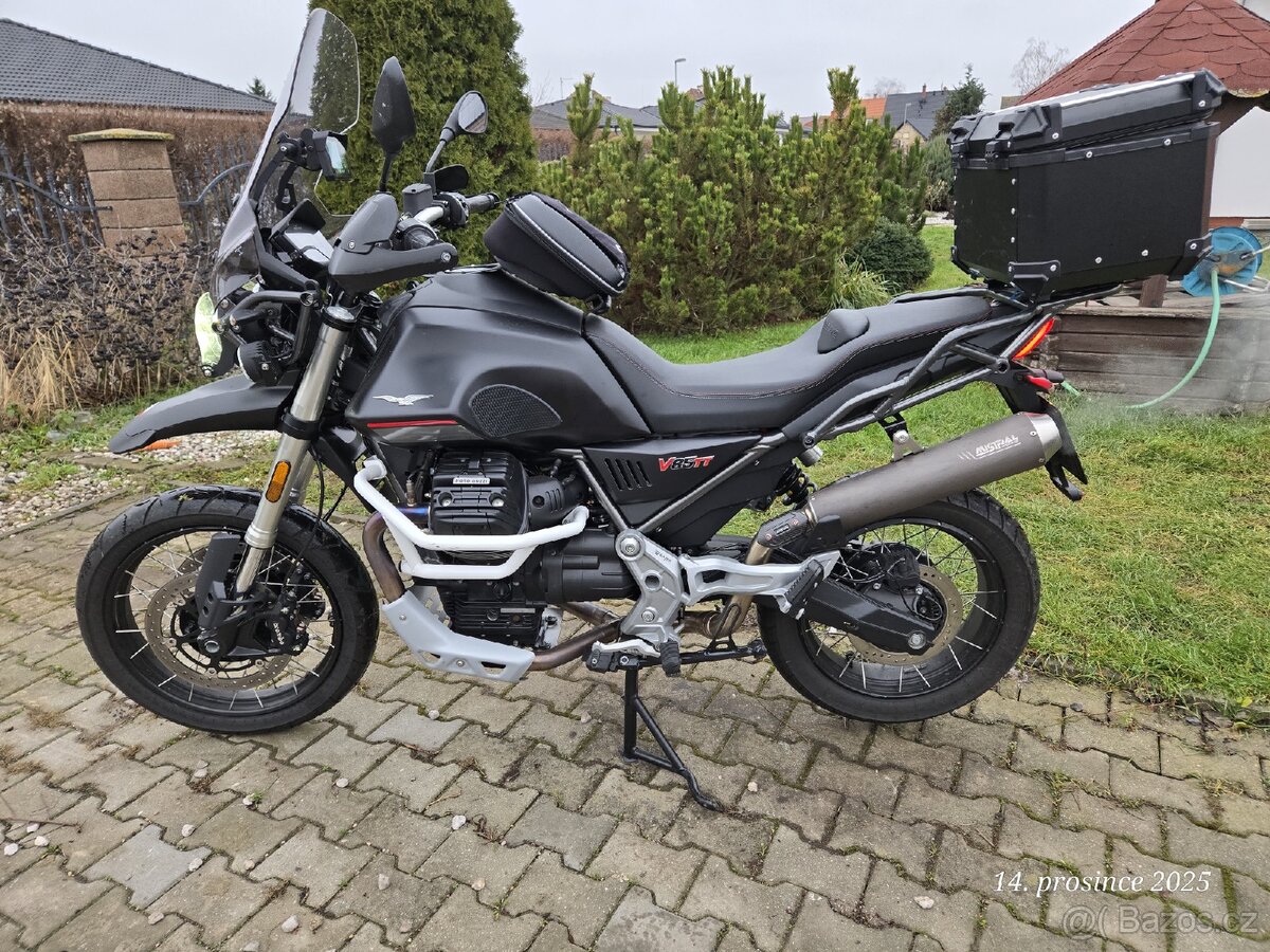 Moto Guzzi V85TT - 4