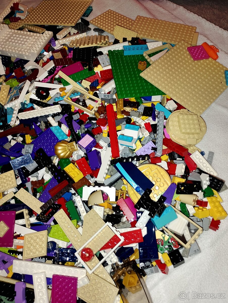 Lego originál ...mix sad....11kg - 4