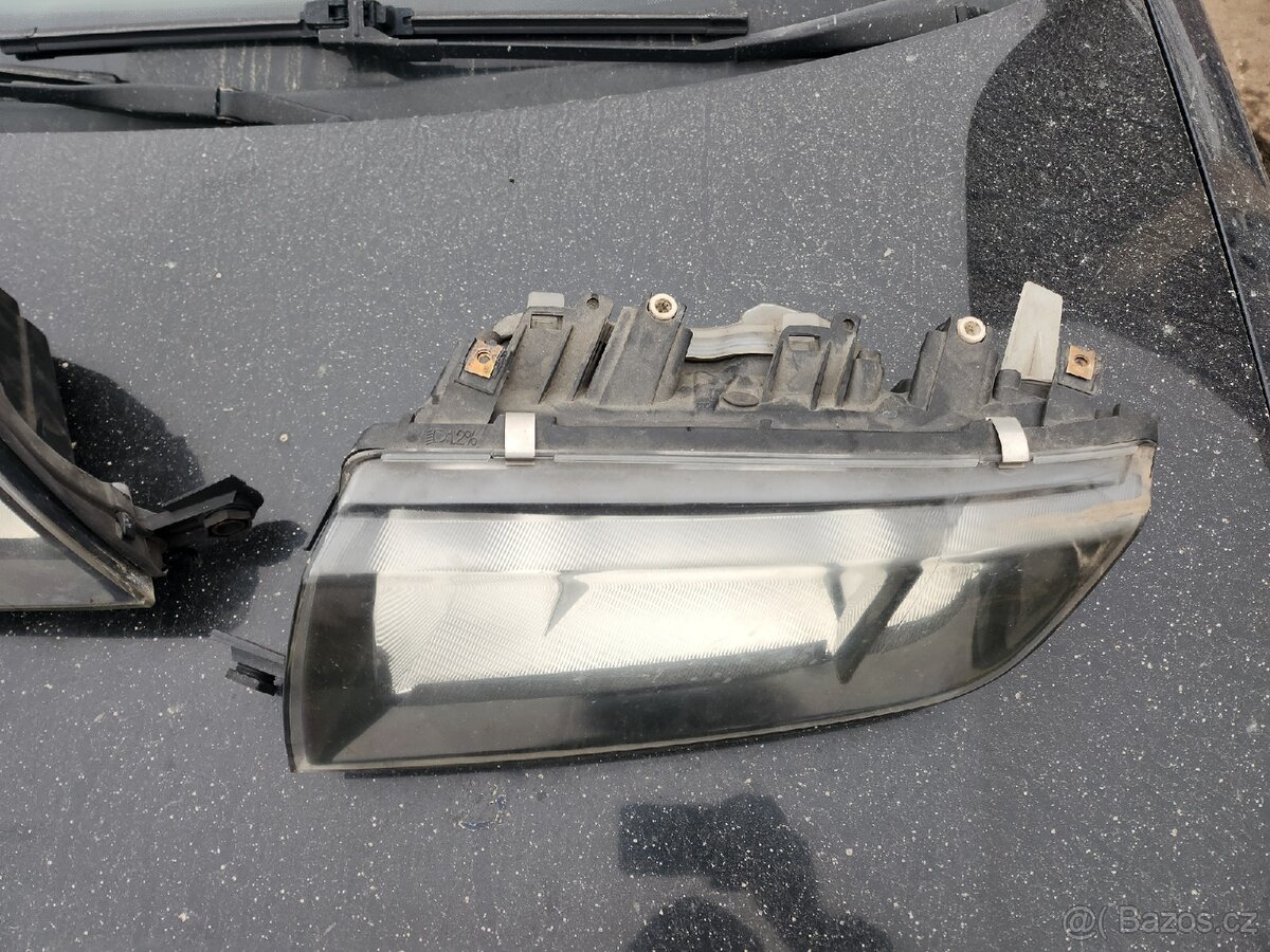 Skoda Fabia 1 predni svetla - 4