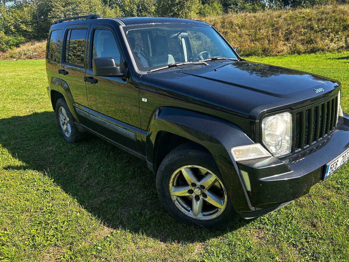 Jeep Cherokee 2.8 CRD - 4
