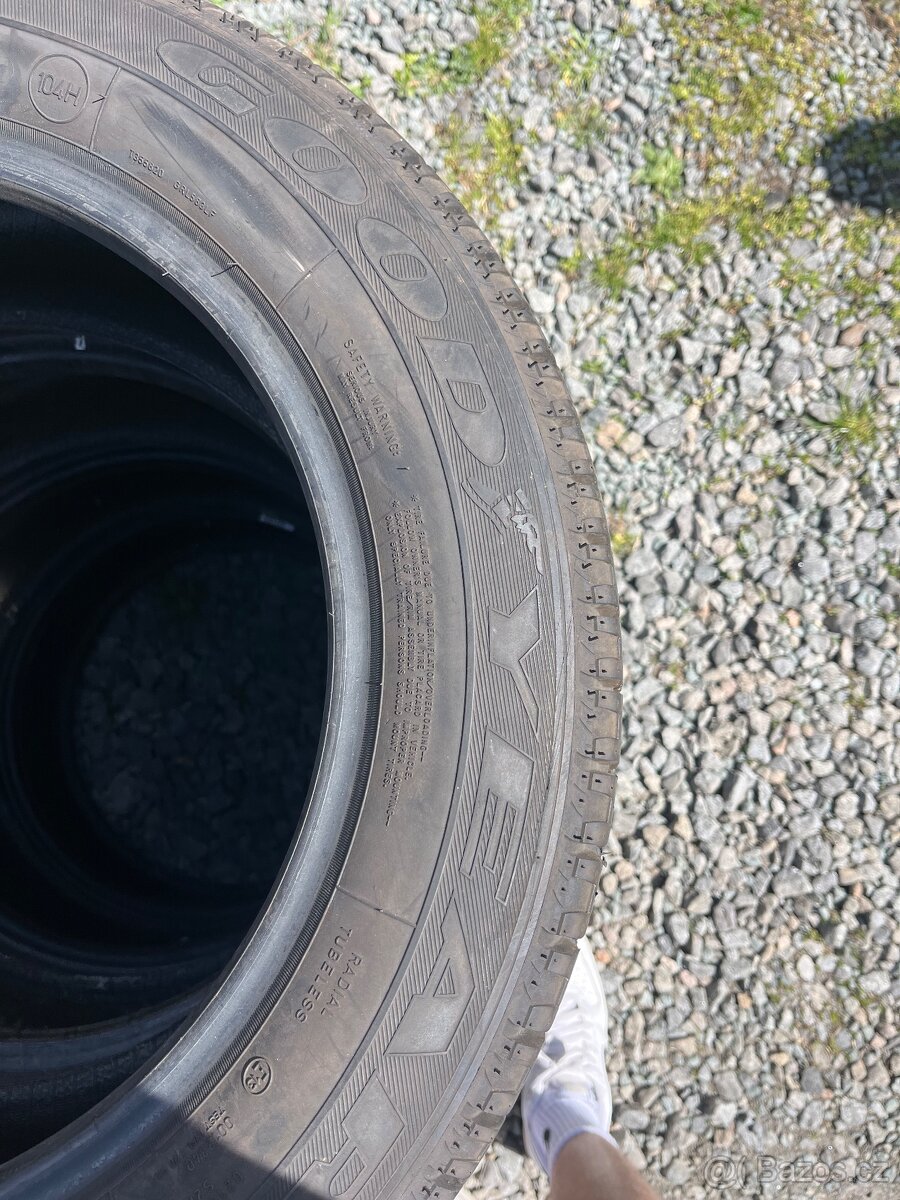 GoodYear 215/60 R17C - 4