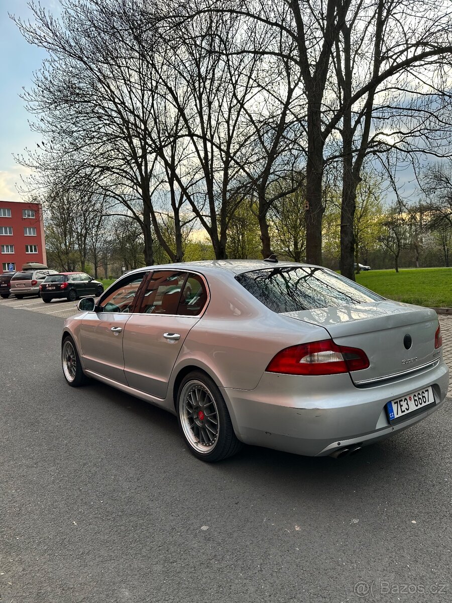 Škoda Superb 2 - 4
