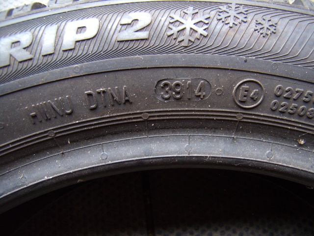 165/60 R15 Semperit Mastergrip 2 zimní nové 2ks - 4