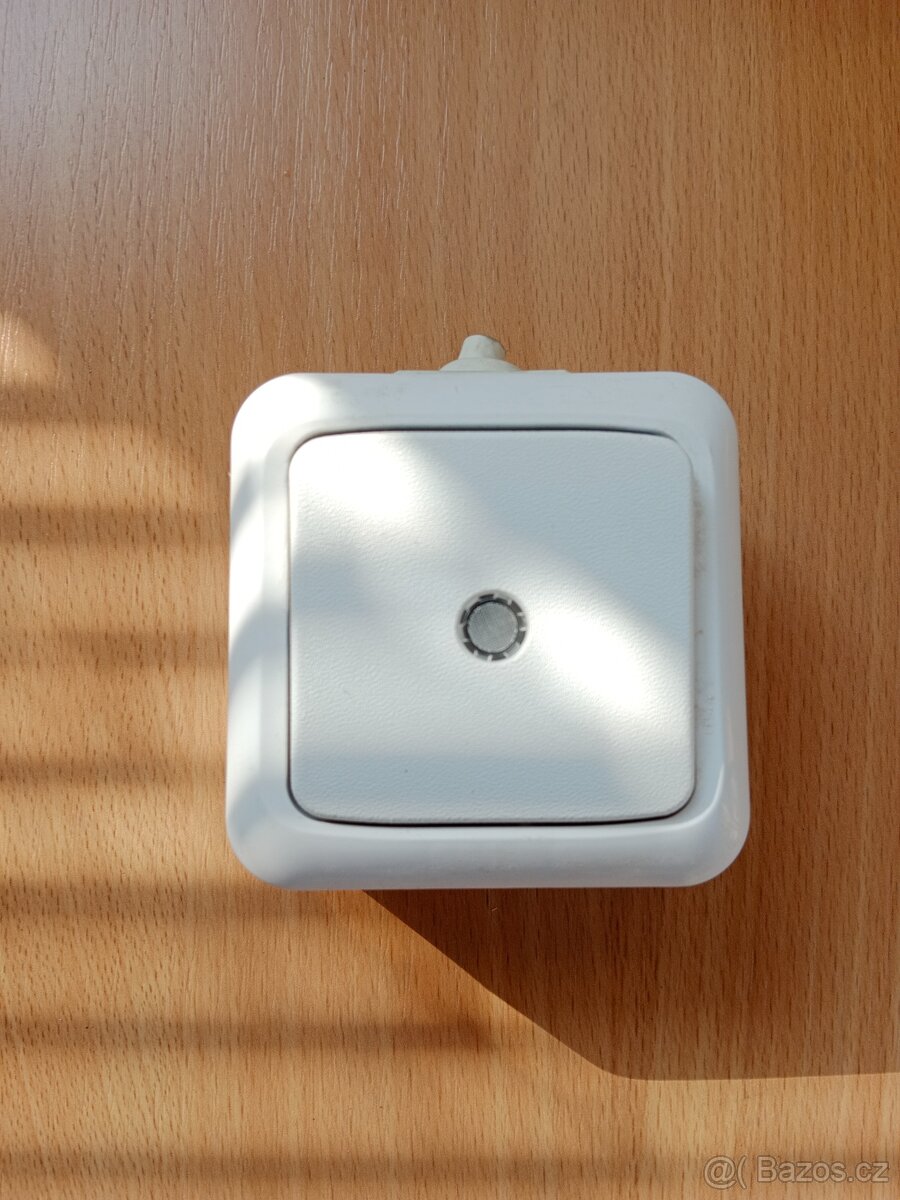 Nové venkovní vypínače ABB - 3 druhy - 4