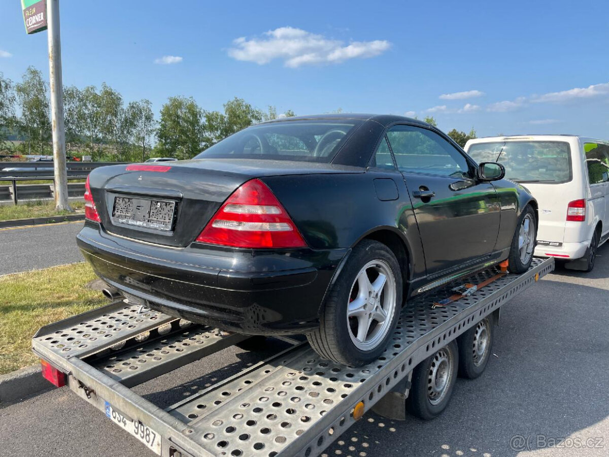 MERCEDES BENZ SLK 230 Facelift na náhradní díly - 4