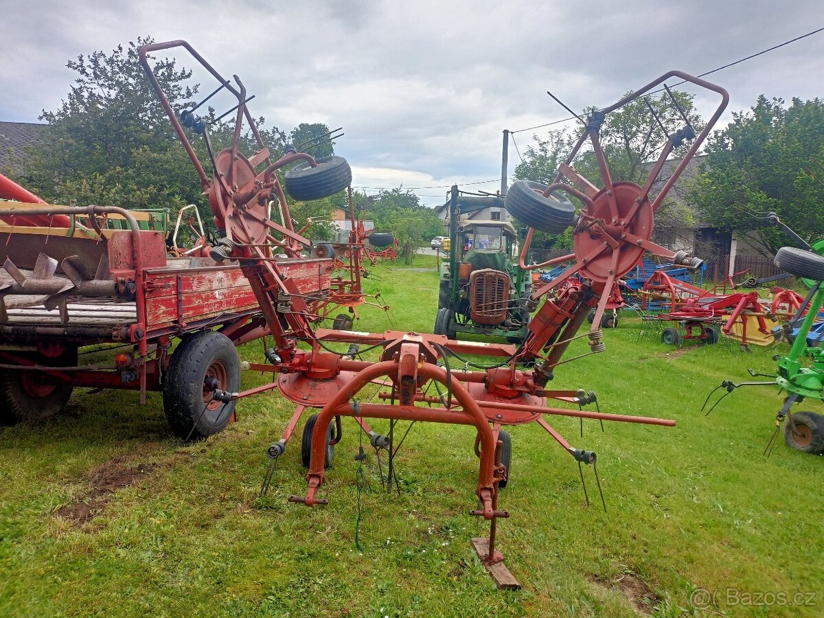 Obraceč sena Kuhn 5,0 m - 4