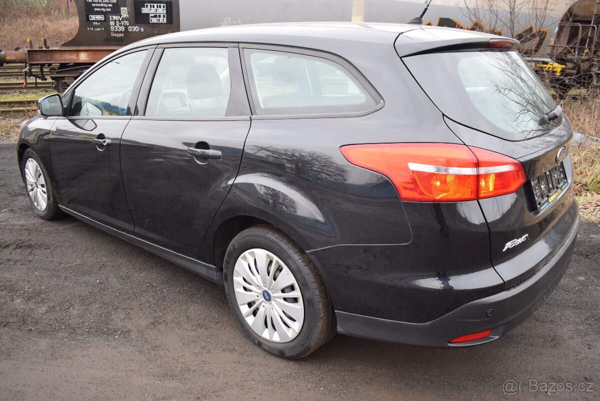 Ford Focus 1,0 EB NOVÉ ROZVODY,PO SERVISU - 4
