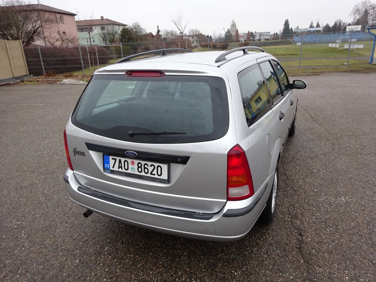 Ford Focus 1.6i Combi r.v.2003 (74 kw) stk:1/2027 - 4