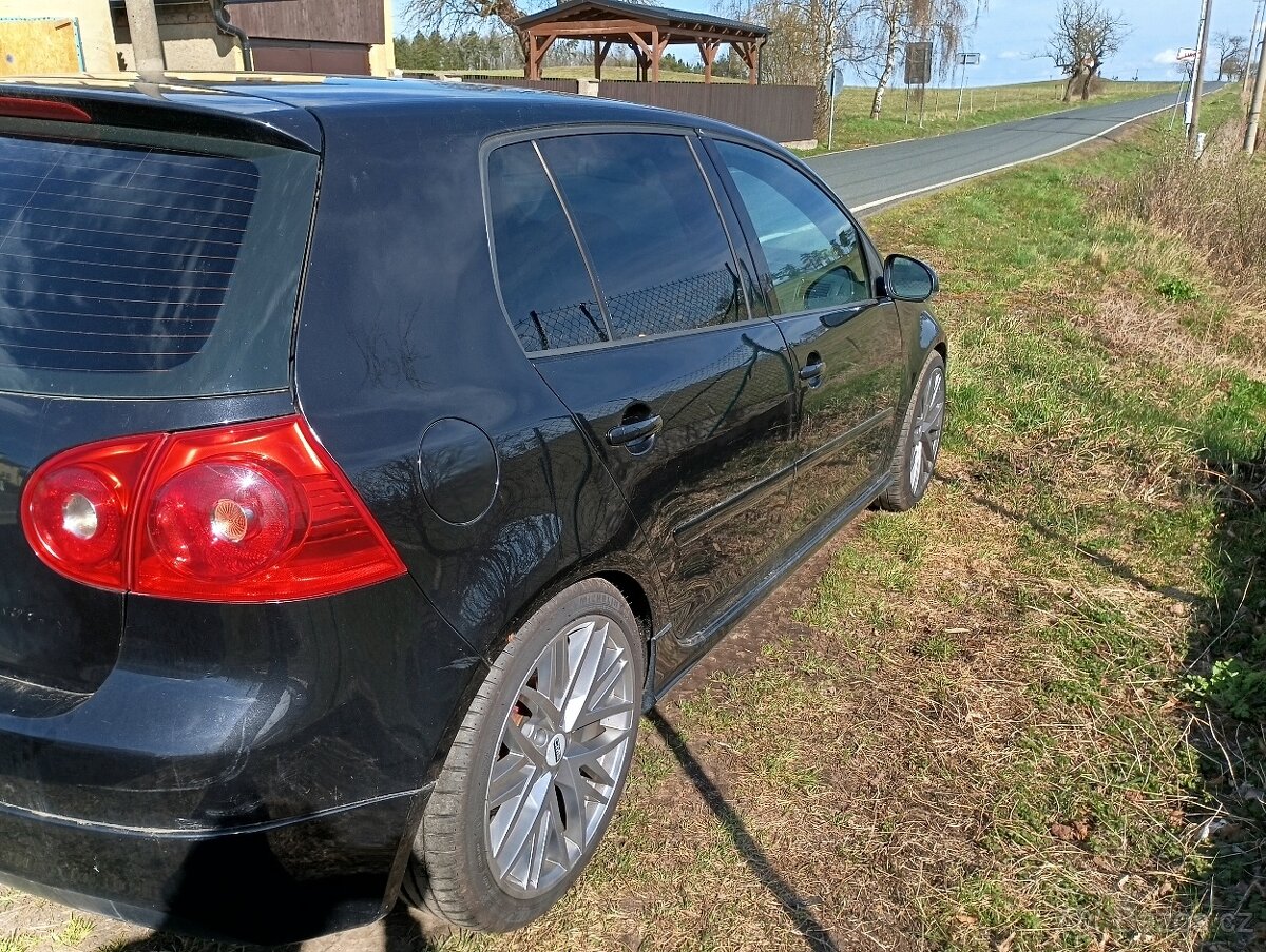 VW golf mk5 GTI - 4