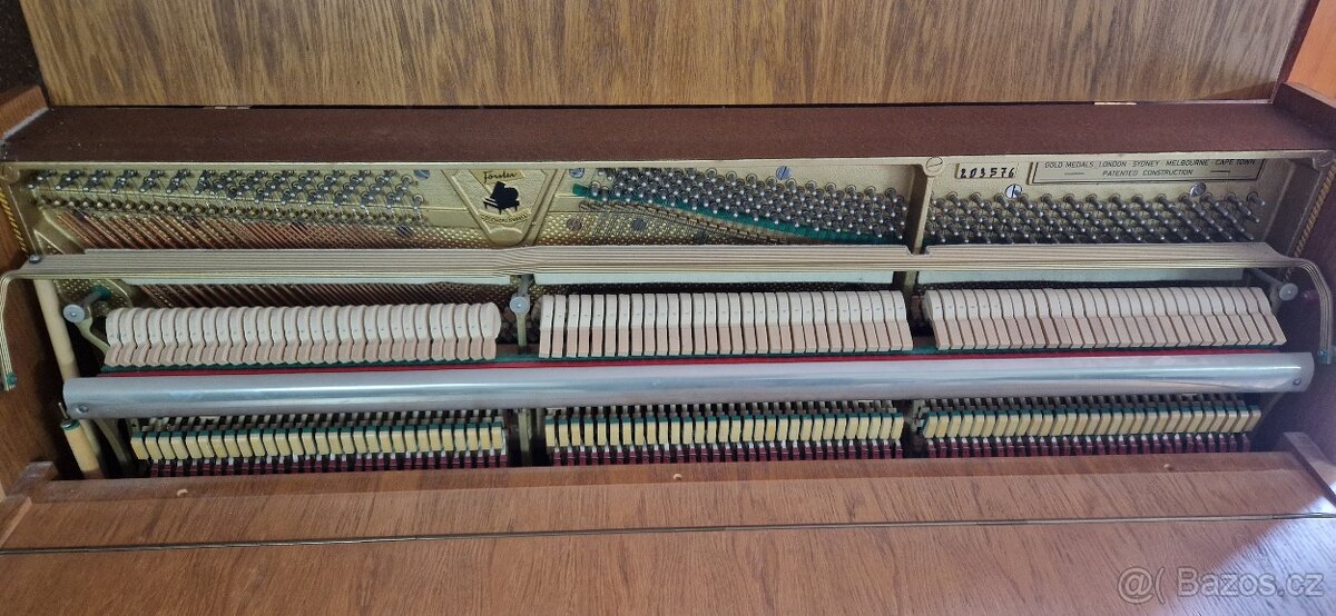 Piano August Förster - Světlý dub se židlí - 4