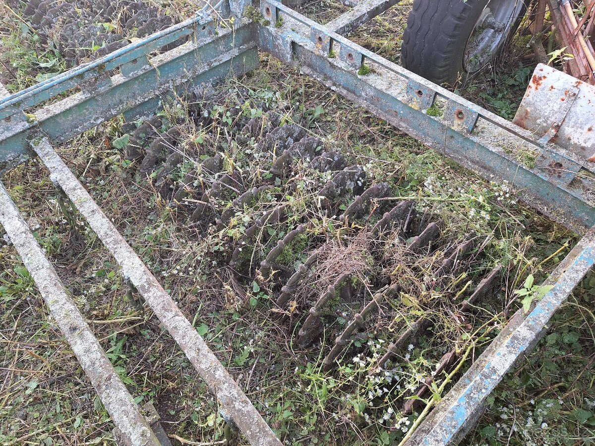 Brany, kombinátor - 4