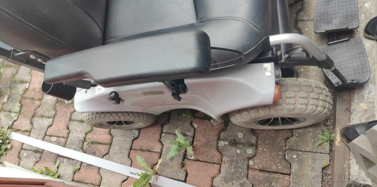 Elektrický invalidní vozík Meyra Optimus 2 - 4