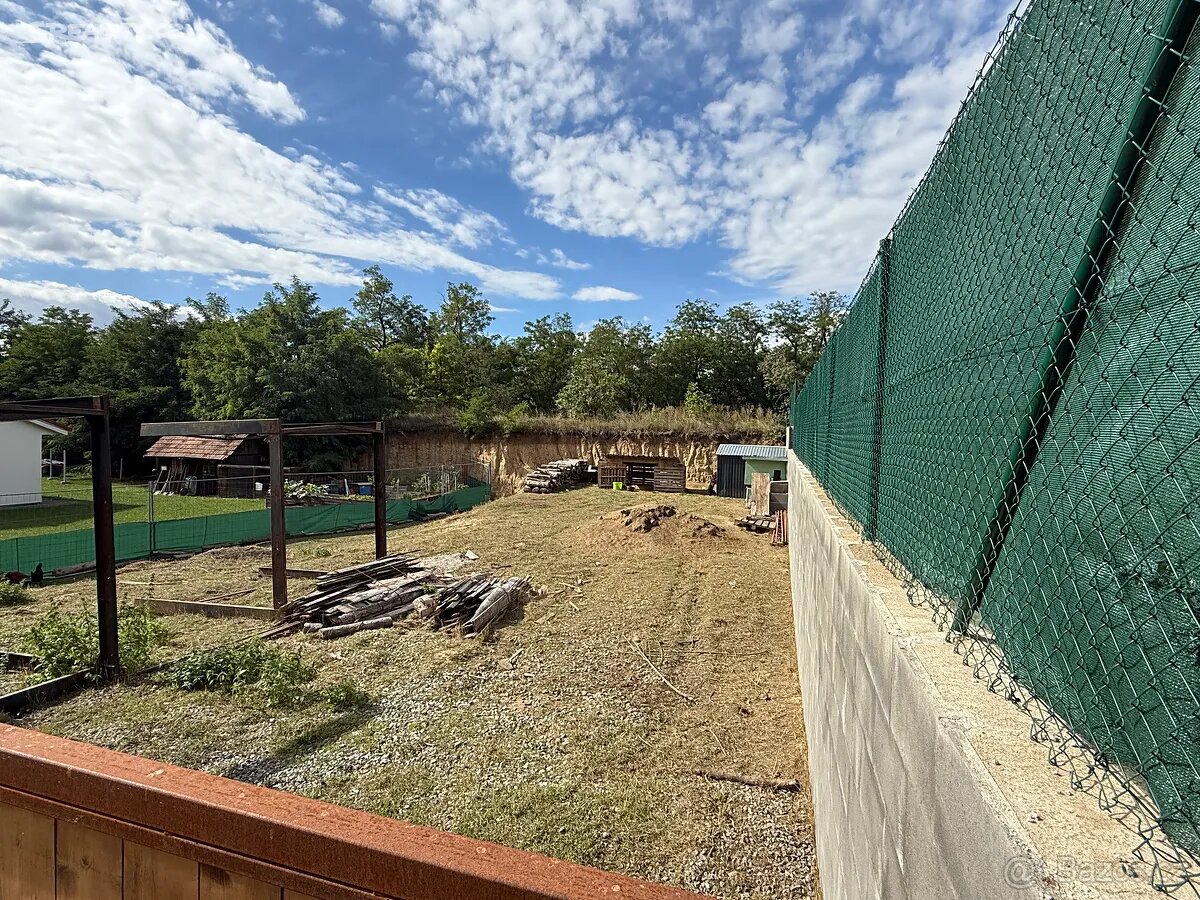 Prodej stavebního pozemku 500 m² Mělčany - 4