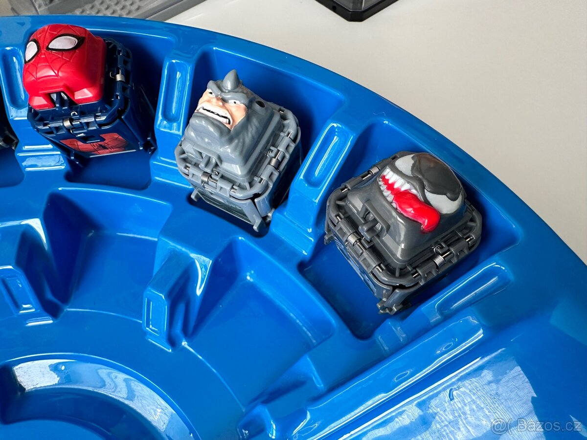 Spiderman BATTLE CUBES Aréna + 8 kostek- jako NOVÉ - 4