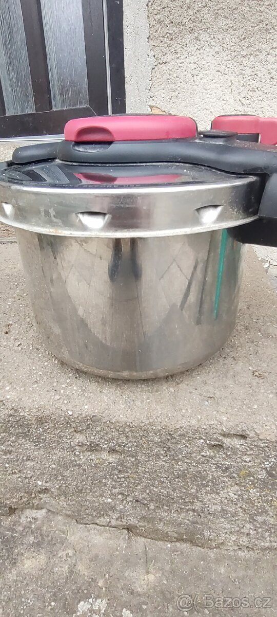 Tlakový hrnec Tefal - 4