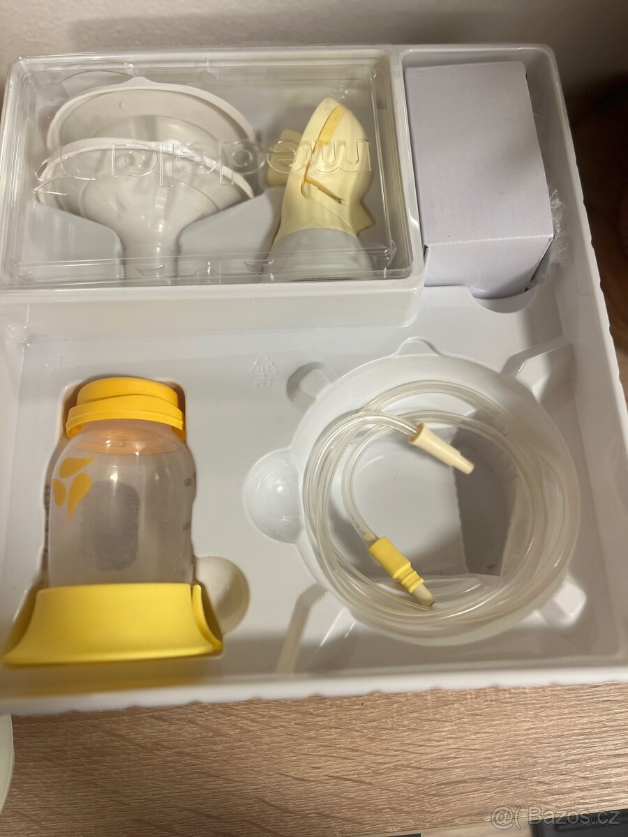 Medela Odsávačka mléka elektrická Swing Flex - 4