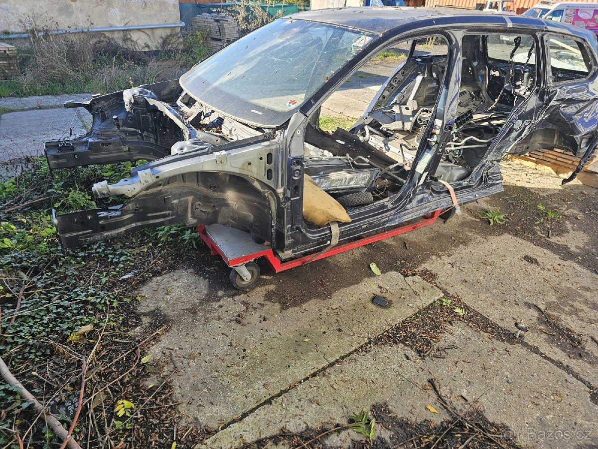 Kastle skelet VW Passat B8 kombi - 4