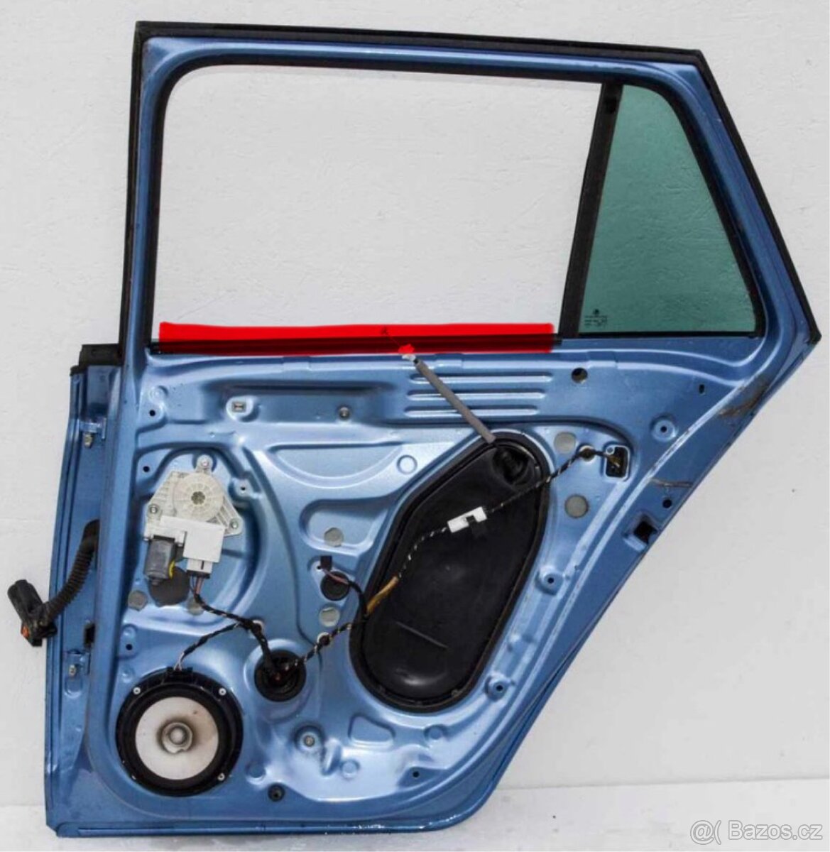 Pravé zadní vnitřní stírací těsnění okna Škoda Fabia 3 - 4