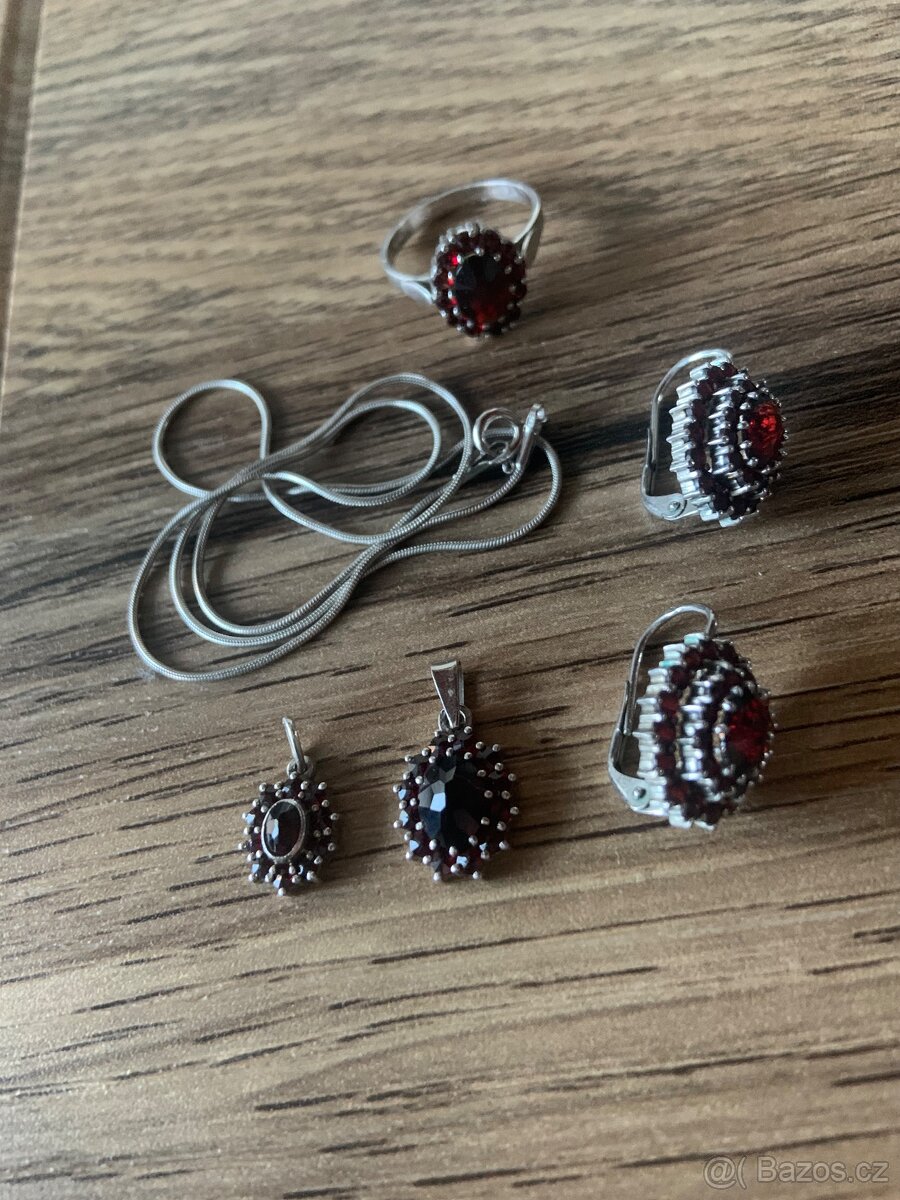 NOVÉ náušnice s českým granátem - 4