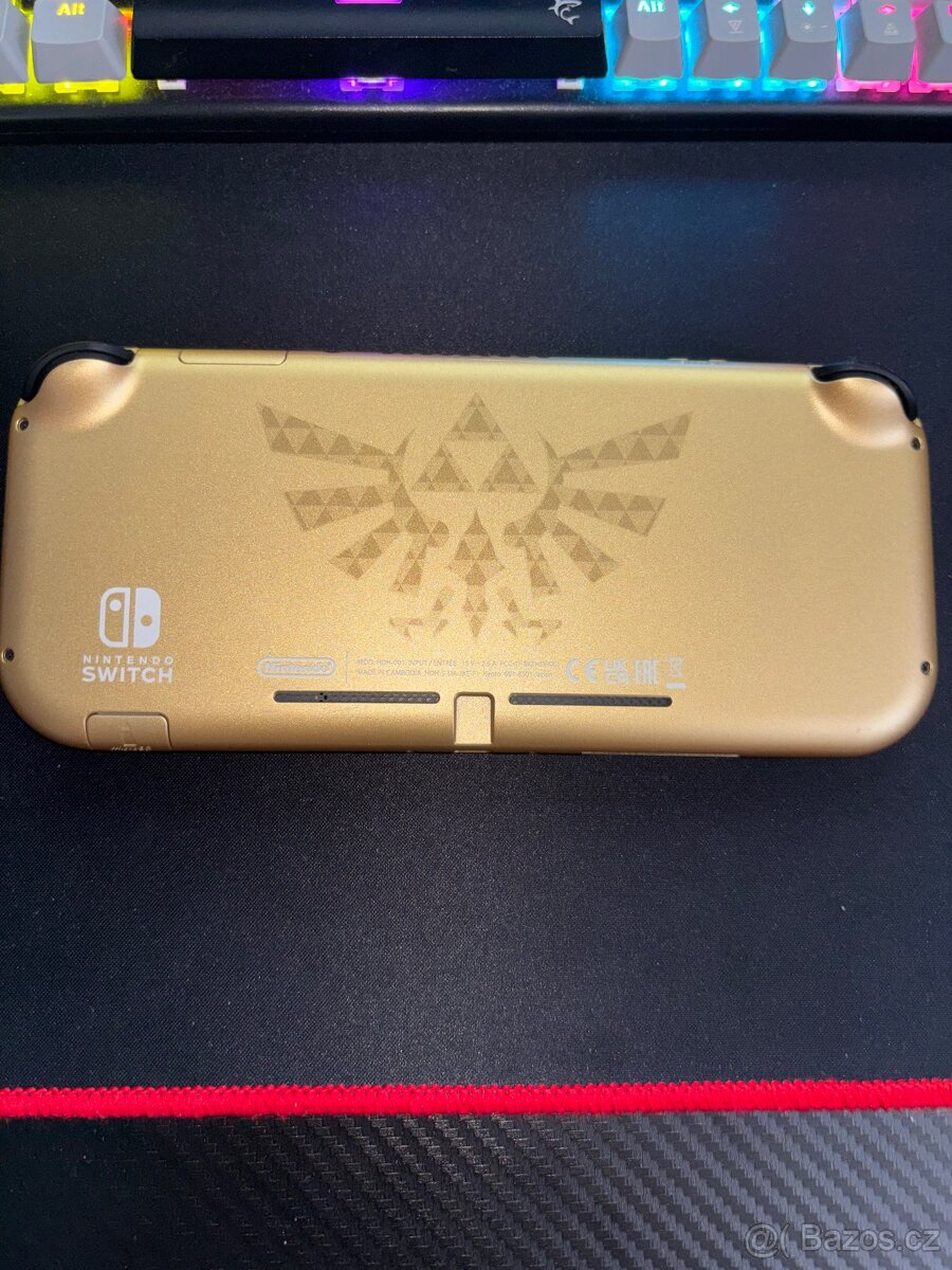 Nintendo switch lite - 4