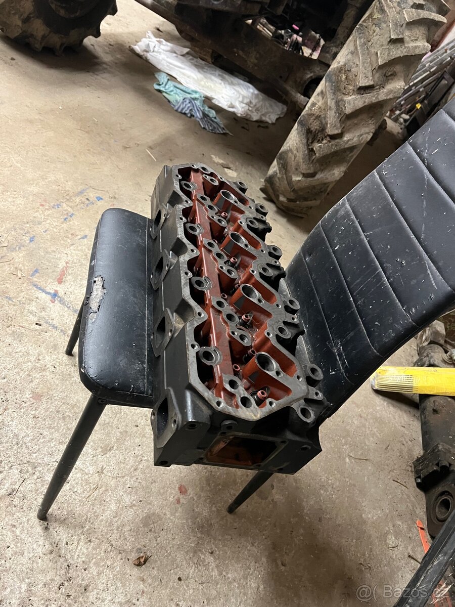 Hlava Zetor 16v - 4