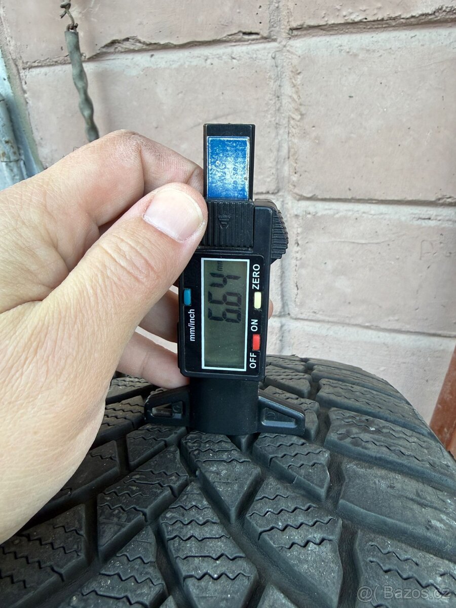 17" Elektrony SKODA 5x112 so zimnymi pneu 205/50 R17 - 4