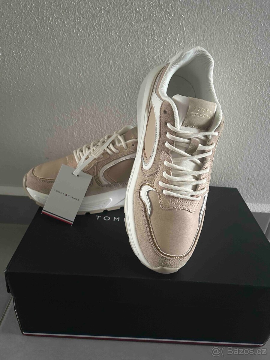 Dámské tenisky Tommy Hilfiger - 4