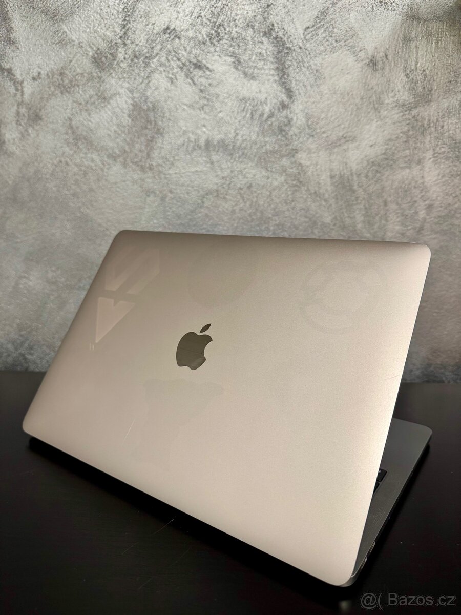 Apple MacBook Pro 13” i5 / 16 RAM / 256 GB 2016 Space Gray - 4