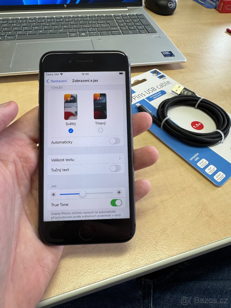 Prodám iPhone 8 64gb černý (100% kondice baterie) - 4